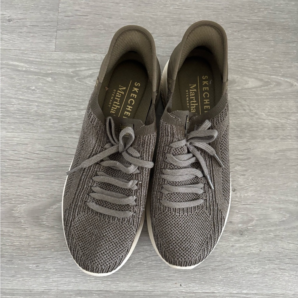 Skechers Martha Stewart Women’s Charcoal Knit Sneakers